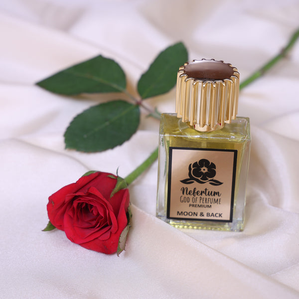 Moon Back inspired by Gucci Intense Oudh